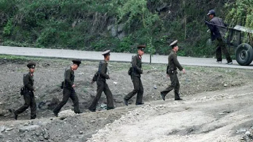 चीन की नई चाल से हर कोई हैरान, भारतीय जवानों का ध्यान भटकाने के लिए LAC पर छेड़ रहा पंजाबी तान