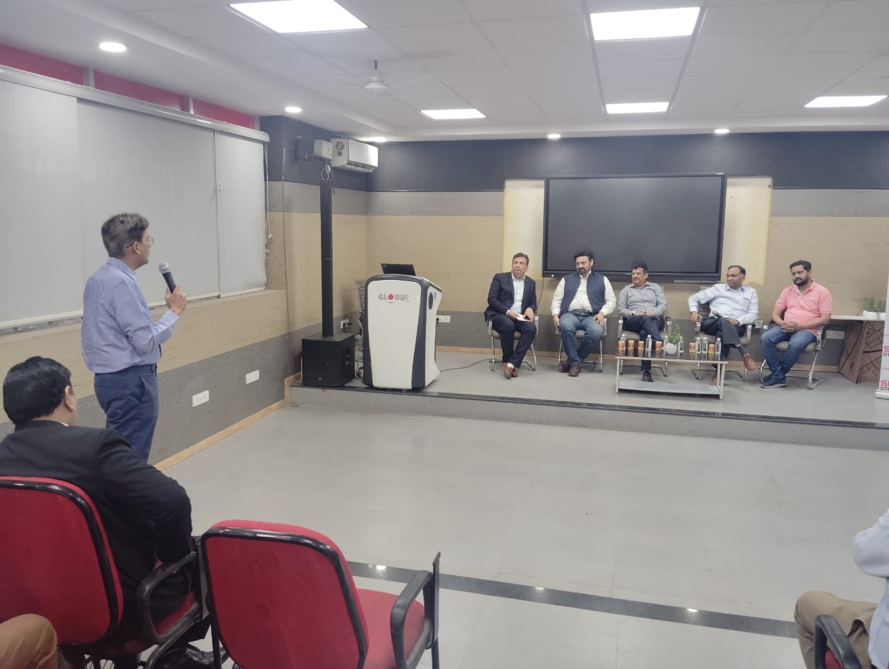 SMEStreet ने लखनऊ चैप्टर लॉन्च किया: MSMEs को पूंजी तक पहुँच और टेक्नोलॉजी आधारित विकास में मिलेगा सहयोग